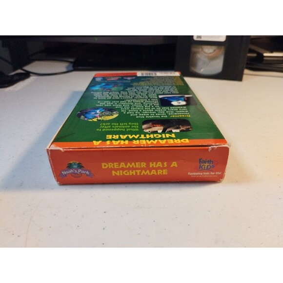 Noahs Park: Dreamer Has a Nightmare Video by Richard Hays (2000, VHS) - Picture 5 of 7